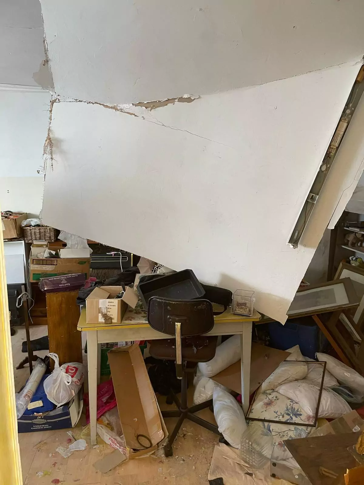 House clearance service in progress.