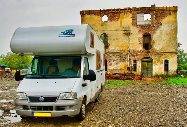 Free Motorhome Collection